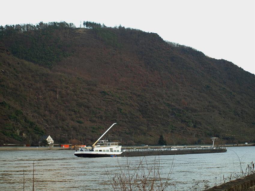 Schiff gesunken St Goarhausen Loreley P357.jpg